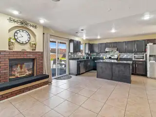 3908 Oasis Springs Road NE Kitchen