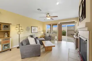 600 Jubilee Boulevard SW Dining Room