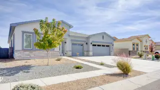 460 Rio Chama Circle SW Exterior Front