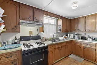 3733 Arno Street NE Kitchen