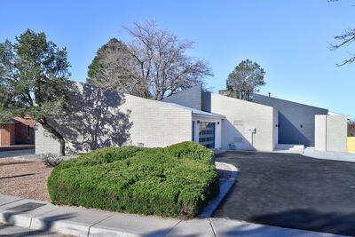 5605 Fairoak Trail NE, Albuquerque