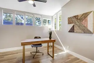 5605 Fairoak Trail NE Home Office
