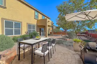 249 VALLE ALTO Drive NE Patio