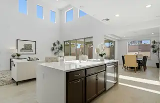 3035 Opalo Drive SE Kitchen