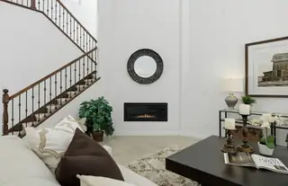 3035 Opalo Drive SE Living Room