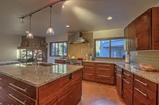 250 Spring Creek Place NE Kitchen