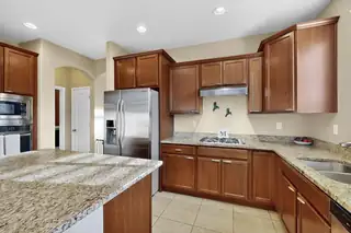 2825 Arce Lane SE Kitchen