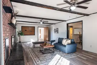 7902 Morrow Avenue NE Kitchen