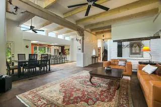 257 Camino De Lucia Kitchen