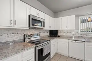 1212 Michael Hughes Drive NE Kitchen