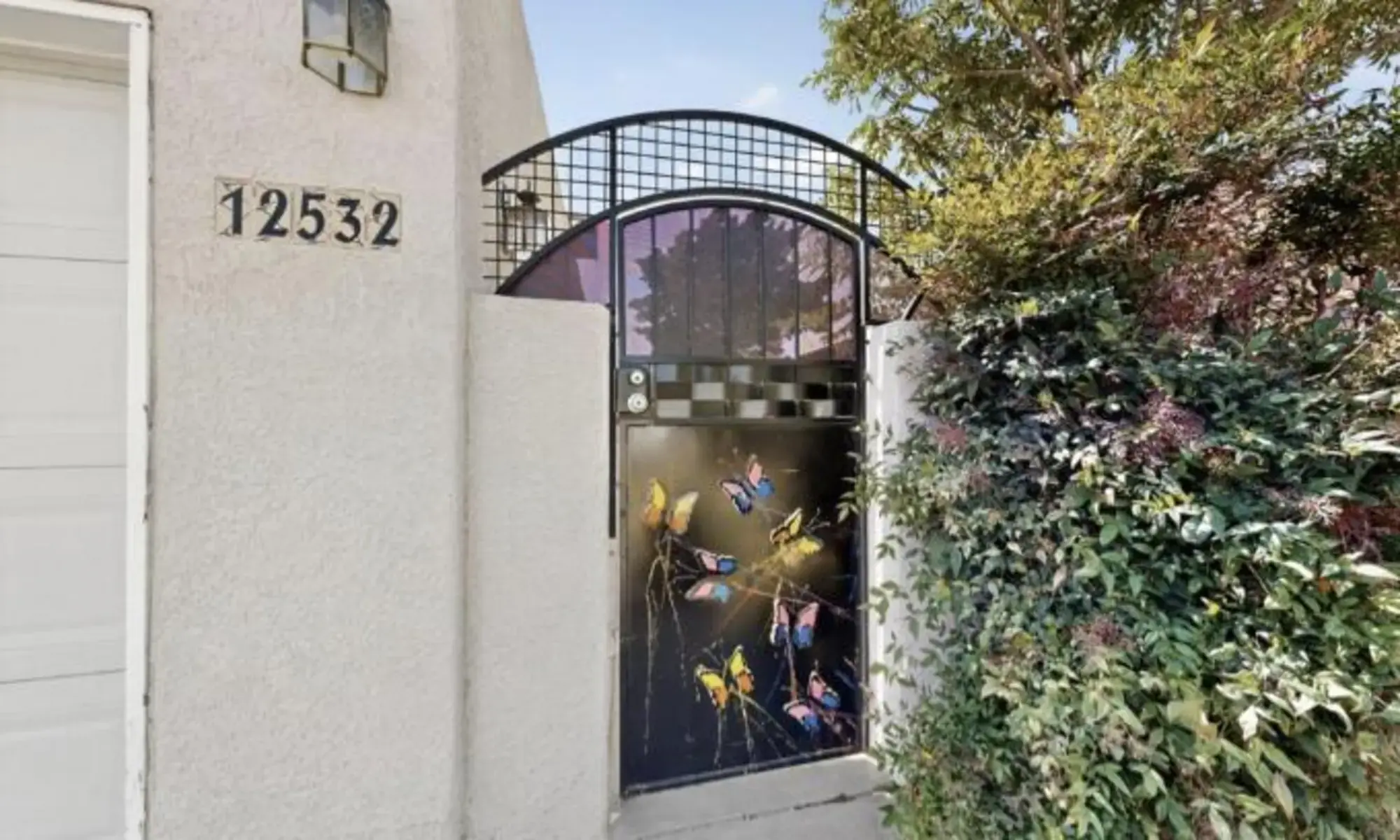 12532 Singing Arrow Avenue SE