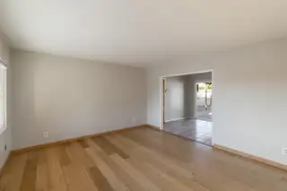 4309 Delamar Avenue NE Kitchen