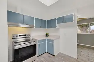 4001 Van Buren Street NE Kitchen