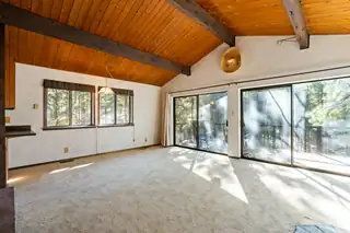 114 MESA VERDE Road Living Room