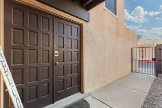 66 Calle De La Noche Boulevard NE Living Room