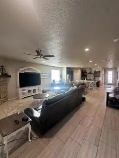 4485 Skyline Loop NE Living Room