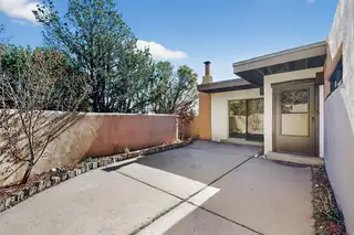 311 Calle Loma Norte Exterior Front