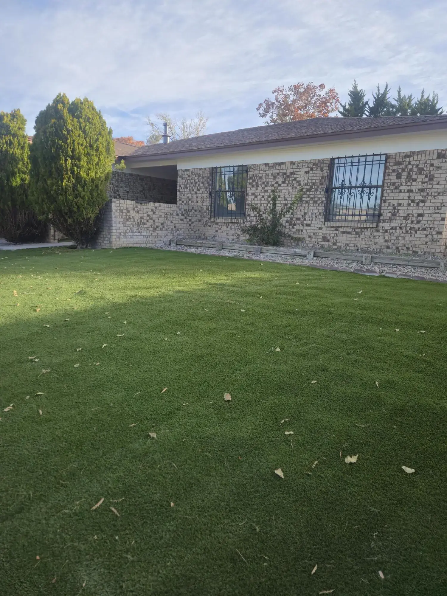 5406 Edwards Drive NE