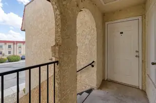 811 Country Club Drive SE Apt 2C 