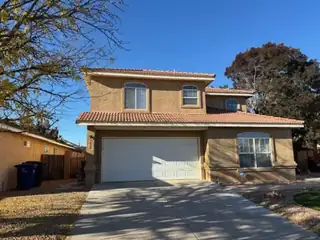 7608 Lakewood Avenue NW, Albuquerque