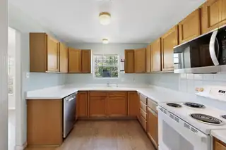 246 Armijo Road Kitchen