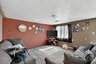 1407 De Baca Circle SW Living Room