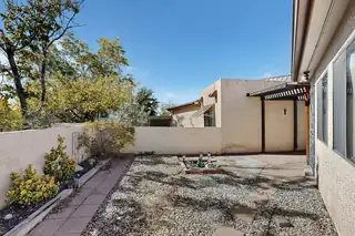 1101 Calle Del Valle Patio