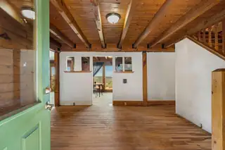 8 ESTANCIA VISTA Drive Living Room