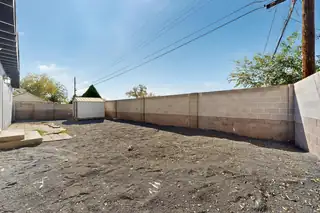 1215 Elizabeth Street NE Backyard