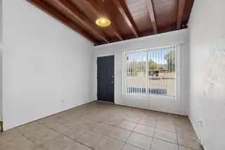 1215 Elizabeth Street NE Living Room