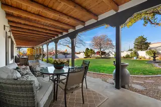 10809 Anaheim Avenue NE Patio