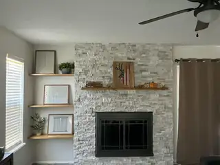 11709 El Solindo Avenue NE Living Room