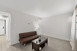 4200 Montgomery Boulevard NE 209 Living Room