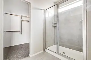 10713 Caresso SW Bathroom