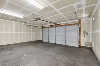 3816 Tulane Drive NE Garage