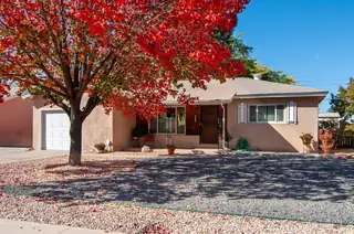 2913 Palomas Drive NE, Albuquerque 