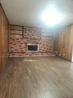 8505 HANNETT Avenue NE 