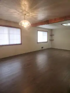 8505 HANNETT Avenue NE 