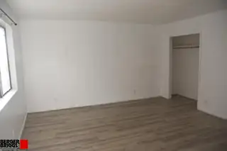 134 S Rhode Island Street SE 