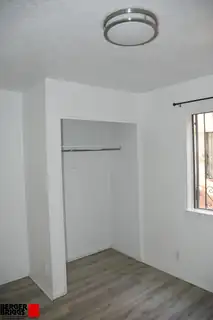 134 S Rhode Island Street SE 