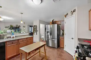 1449 Wilkes Way SE Kitchen