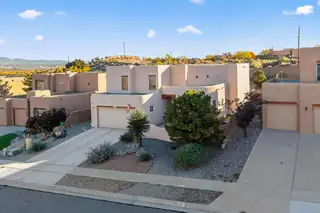 1449 Wilkes Way SE Living Room