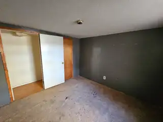 22 Miguel Road Bedroom