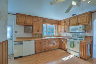 5908 SAN JUAN Road NE Kitchen