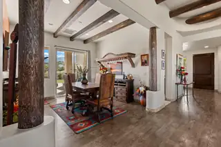 2 Misty Mesa Court Living Room