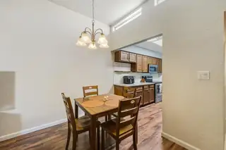 121 Calle Sol Se Mete NW 