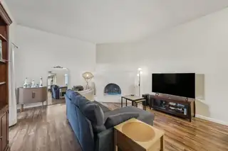 121 Calle Sol Se Mete NW Living Room