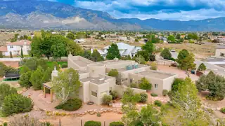 10421 OAKLAND Avenue NE Exterior Front