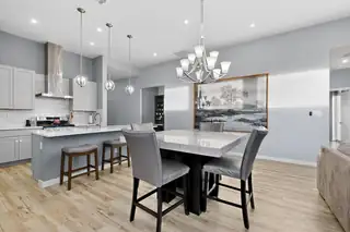 720 10th Avenue SE Kitchen