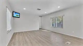 739 Garden Road SW Living Room